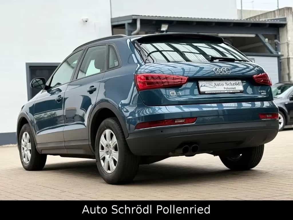 Audi Q3 1.4 TFSI, AHK, LED, El.Heck, Sound, Keyless 05/2017-photo-3