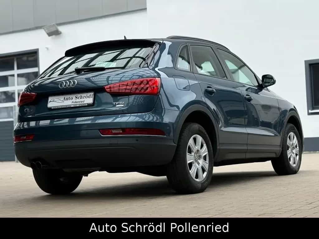 Audi Q3 1.4 TFSI, AHK, LED, El.Heck, Sound, Keyless 05/2017-photo-4