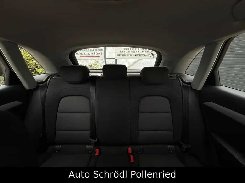 Audi Q3 1.4 TFSI, AHK, LED, El.Heck, Sound, Keyless 05/2017-photo-42