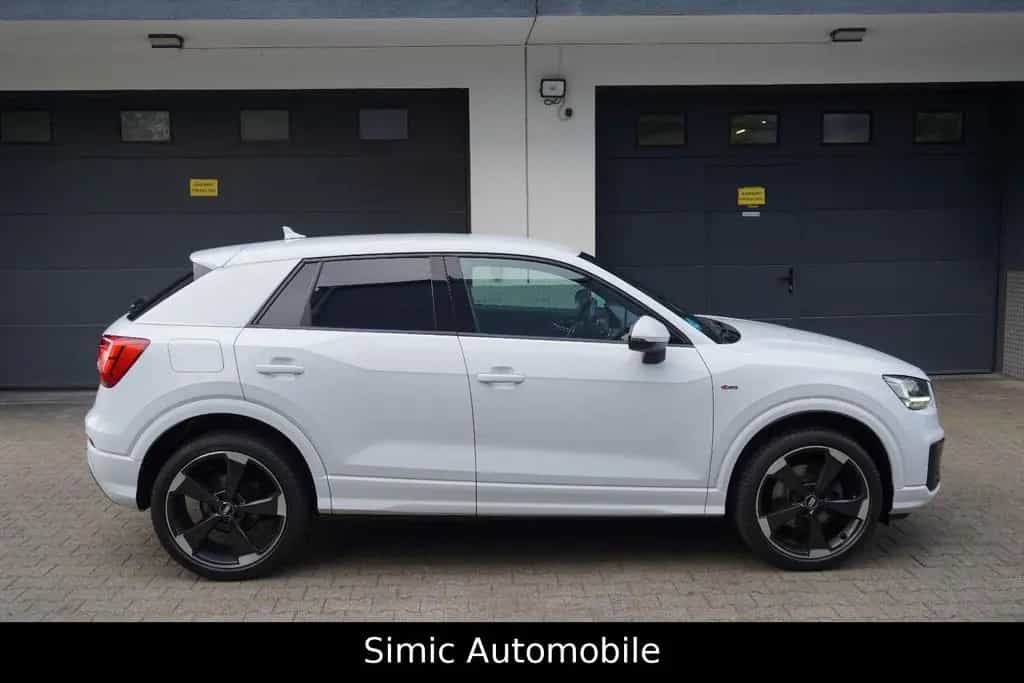 Audi Q2 Sport 1.4 TSI S line LEDER+NAVI+AHK+ALU+PDC 08/2018-photo-1