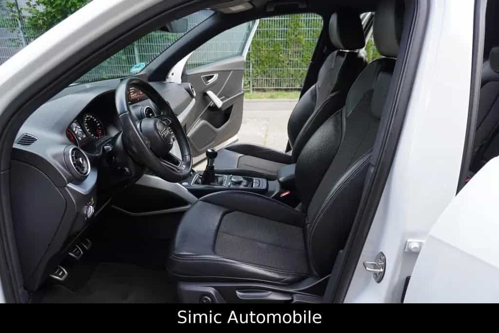 Audi Q2 Sport 1.4 TSI S line LEDER+NAVI+AHK+ALU+PDC 08/2018-photo-13