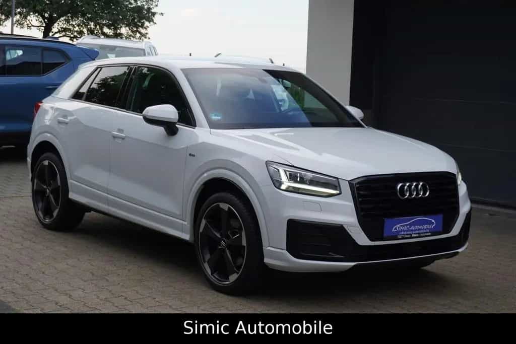 Audi Q2 Sport 1.4 TSI S line LEDER+NAVI+AHK+ALU+PDC 08/2018-photo-35