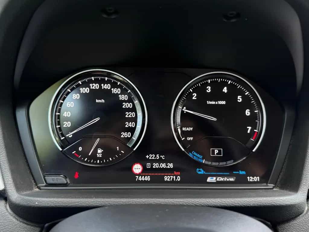 BMW X1 xDrive 25 e Advantage 06/2022-photo-21