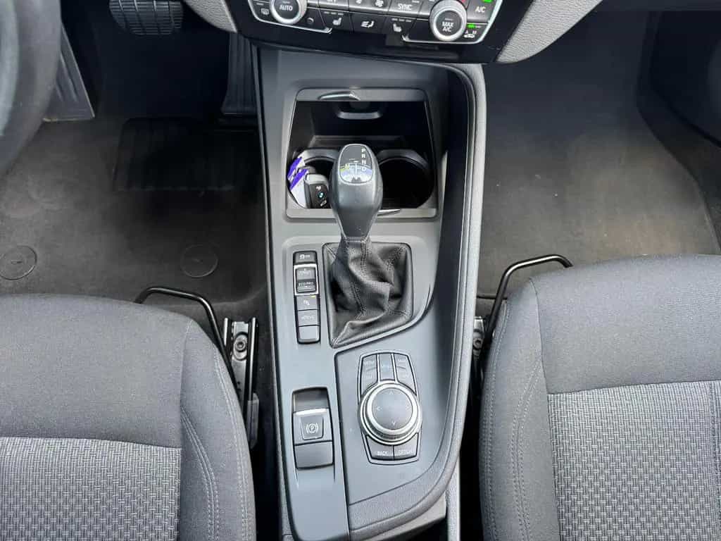BMW X1 xDrive 25 e Advantage 06/2022-photo-27