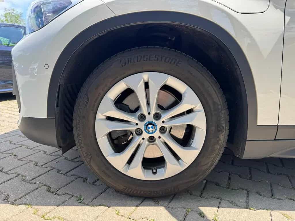 BMW X1 xDrive 25 e Advantage 06/2022-photo-8