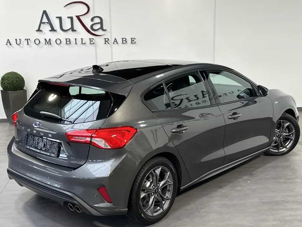 Ford Focus 1.5 EB Aut. ST-Line NAV+LED+PANO+B&O+KAM 10/2021-photo-4