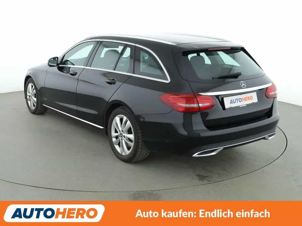 Mercedes-Benz C 180 T Avantgarde Aut.*NAVI*LED*TEMPO*CAM*PDC* 12/2020-photo-3