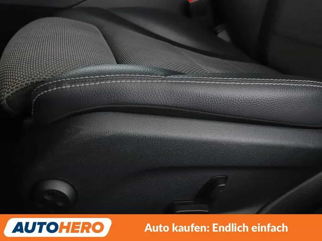 Mercedes-Benz C 180 T Avantgarde Aut.*NAVI*LED*TEMPO*CAM*PDC* 12/2020-photo-32