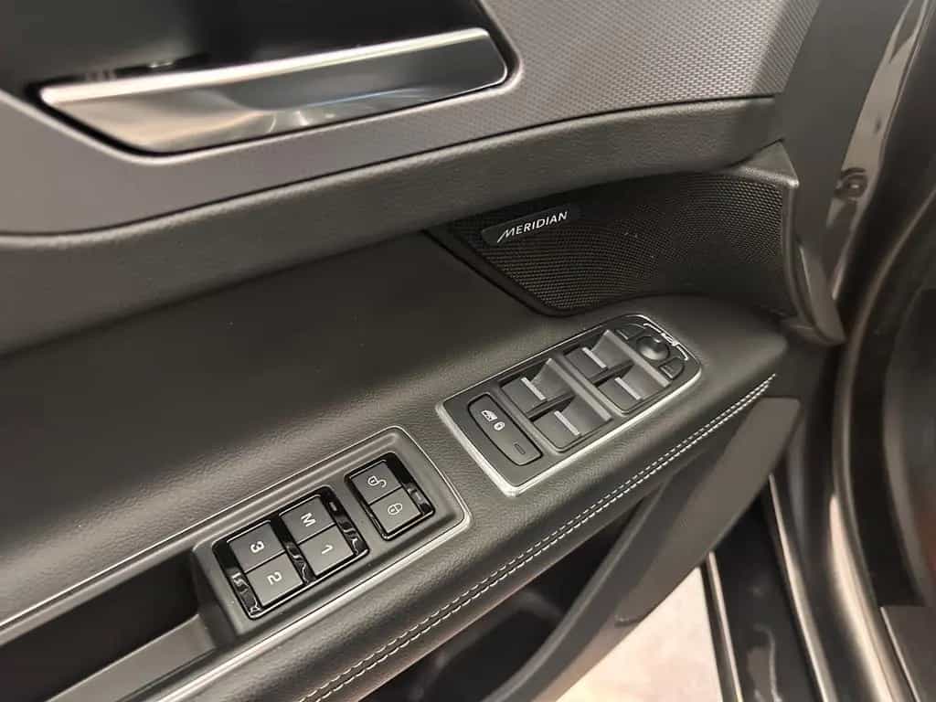 Jaguar XF 30t R-Sport AWD*Kamera*4xSHZ*Totwinkel* 05/2019-photo-19