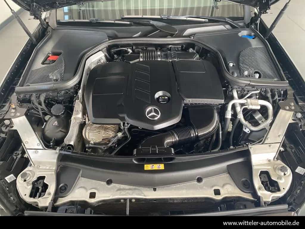 Mercedes-Benz E 220 d T-Modell Avantgarde/AHK/LED/Kamera/SHZ 05/2020-photo-17
