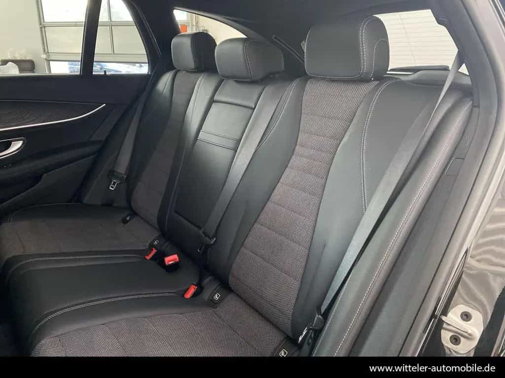 Mercedes-Benz E 220 d T-Modell Avantgarde/AHK/LED/Kamera/SHZ 05/2020-photo-6