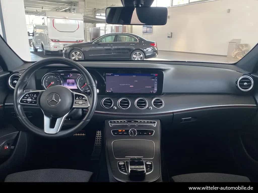 Mercedes-Benz E 220 d T-Modell Avantgarde/AHK/LED/Kamera/SHZ 05/2020-photo-7