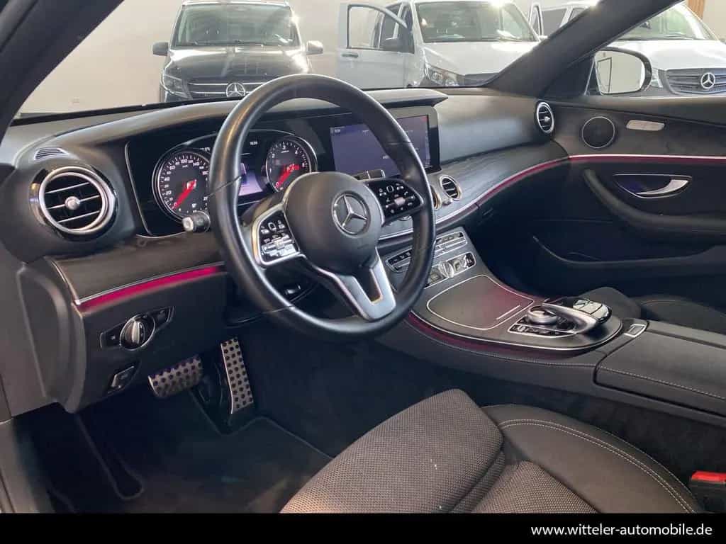 Mercedes-Benz E 220 d T-Modell Avantgarde/AHK/LED/Kamera/SHZ 05/2020-photo-8