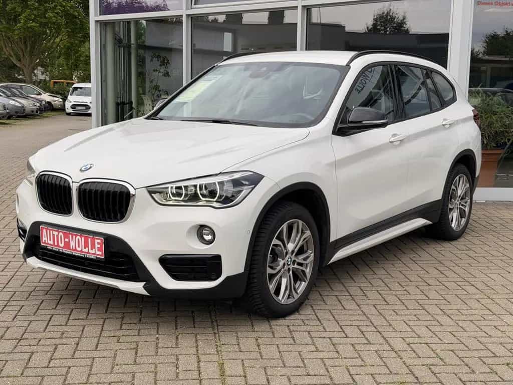 BMW X1 xDrive 20d Sport Line LED AHK PDC SITZ-HZG 11/2018-photo-8