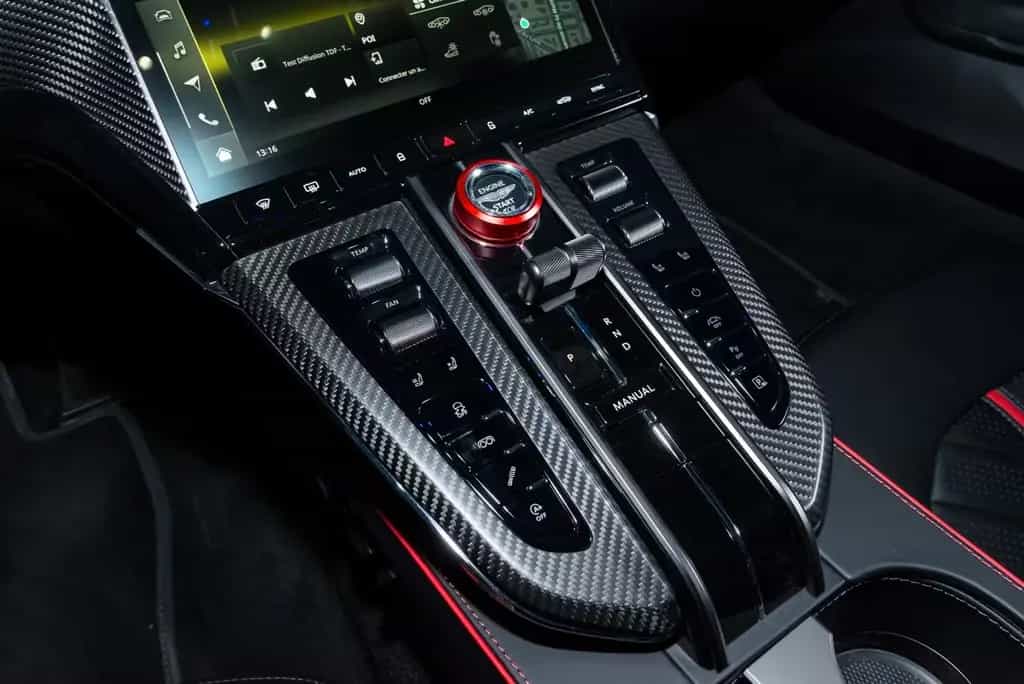 Aston Martin V8 Vantage 4.0 V8 null-photo-19