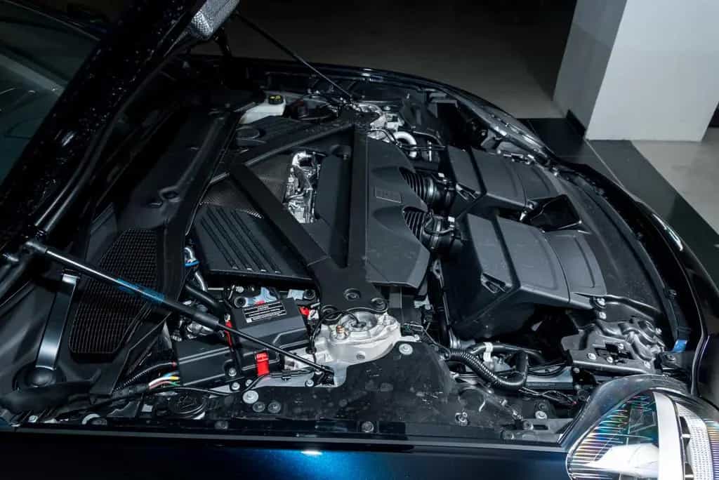 Aston Martin V8 Vantage 4.0 V8 null-photo-49