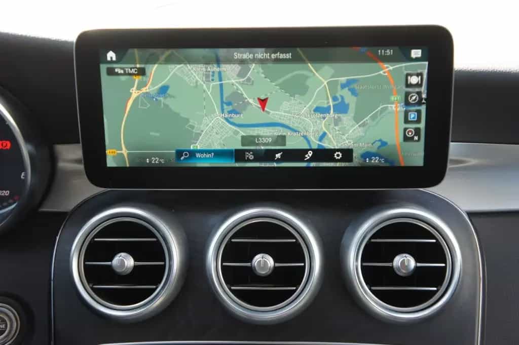 Mercedes-Benz GLC 300 d 4Matic*ACC*HUD*STDHZG*KAM*HIGHEND*19Z 06/2020-photo-15