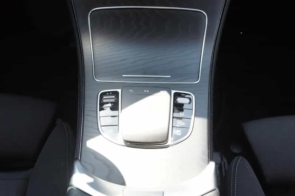 Mercedes-Benz GLC 300 d 4Matic*ACC*HUD*STDHZG*KAM*HIGHEND*19Z 06/2020-photo-17
