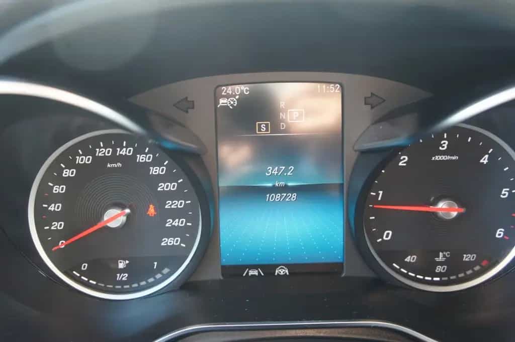 Mercedes-Benz GLC 300 d 4Matic*ACC*HUD*STDHZG*KAM*HIGHEND*19Z 06/2020-photo-27