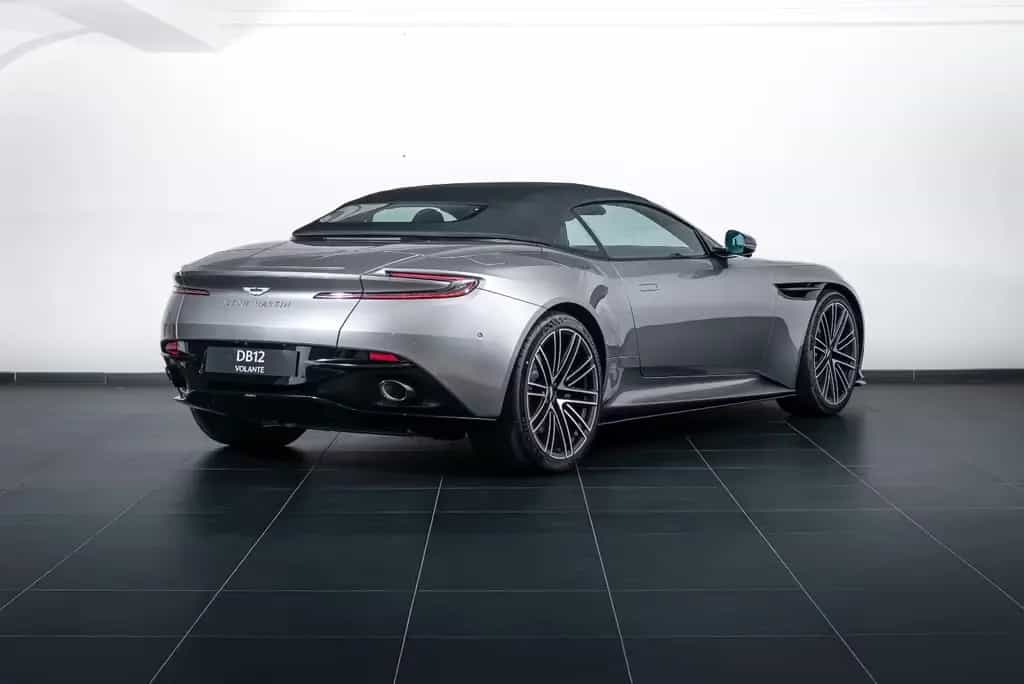 Aston Martin DB12 4.0 V8 Volante null-photo-3