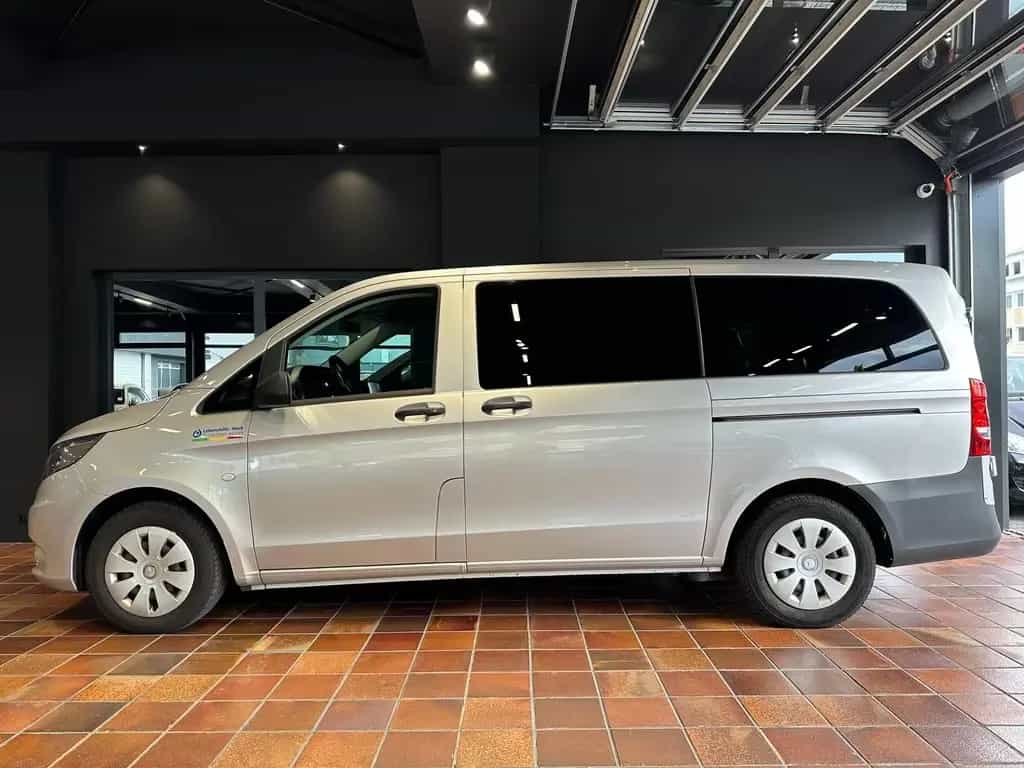 Mercedes-Benz Vito TOURER 114 LANG 9SITZE 2xSCHIEBETÜR 2xKLIMA 12/2015-photo-1