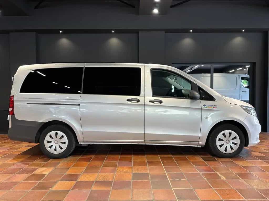 Mercedes-Benz Vito TOURER 114 LANG 9SITZE 2xSCHIEBETÜR 2xKLIMA 12/2015-photo-13