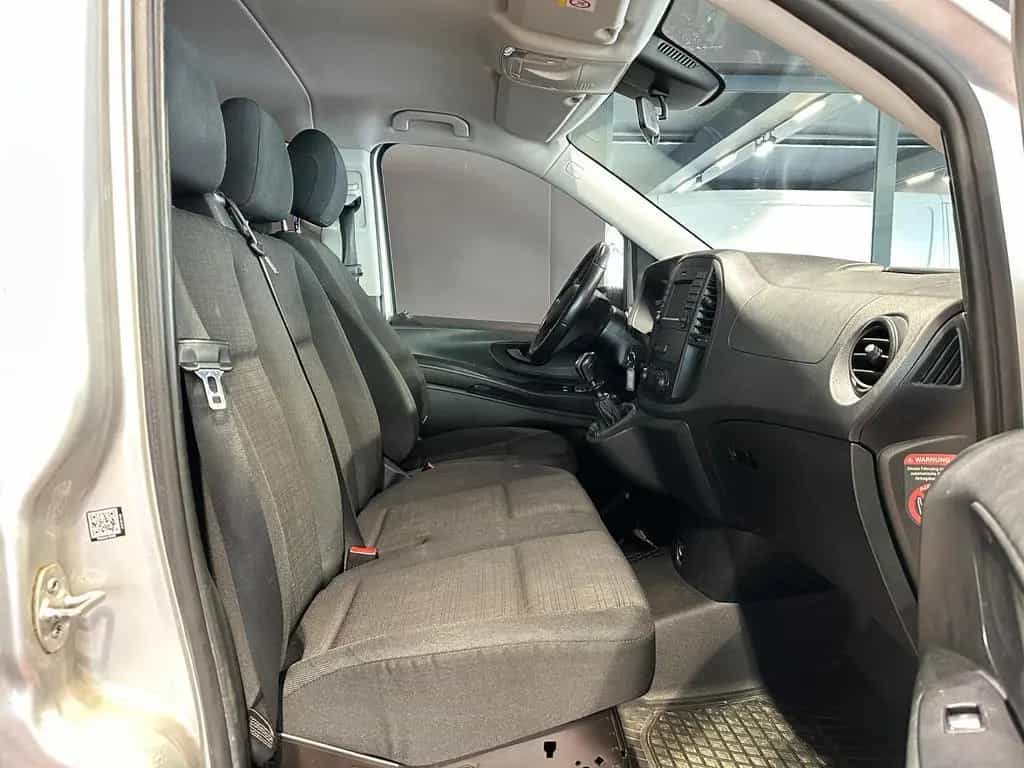 Mercedes-Benz Vito TOURER 114 LANG 9SITZE 2xSCHIEBETÜR 2xKLIMA 12/2015-photo-26