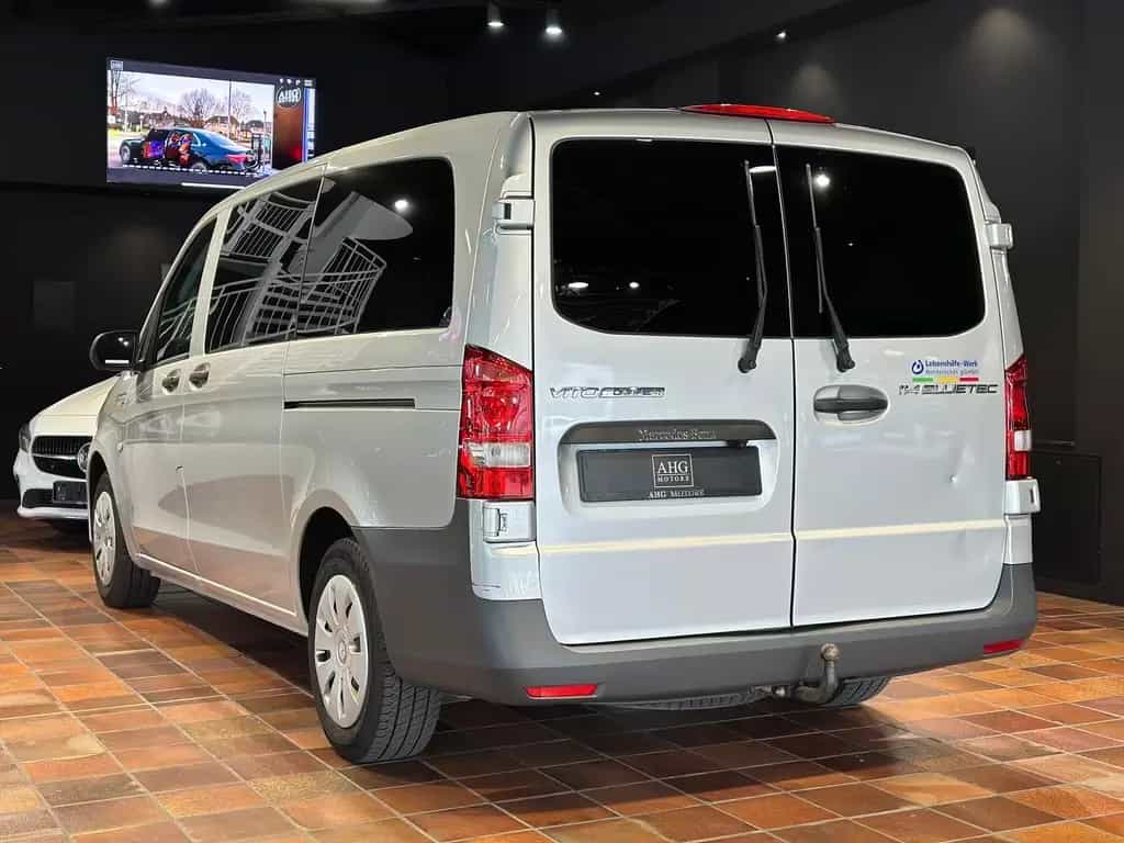 Mercedes-Benz Vito TOURER 114 LANG 9SITZE 2xSCHIEBETÜR 2xKLIMA 12/2015-photo-3