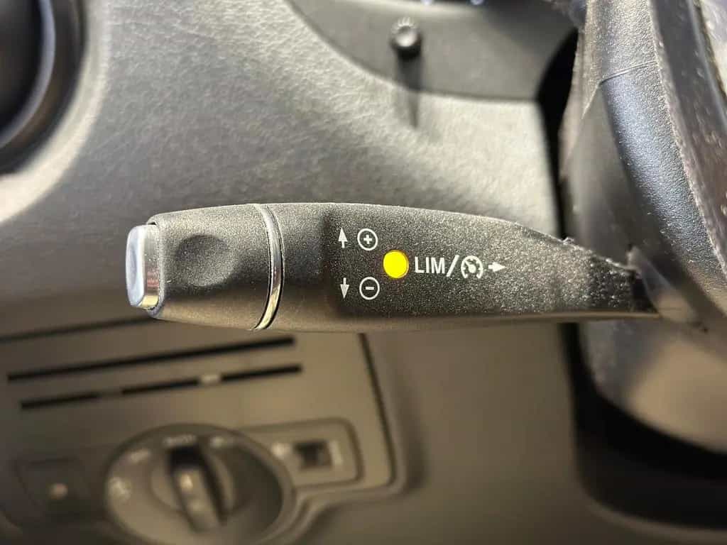 Mercedes-Benz Vito TOURER 114 LANG 9SITZE 2xSCHIEBETÜR 2xKLIMA 12/2015-photo-36