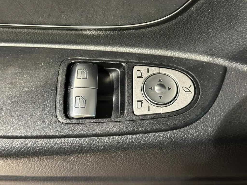 Mercedes-Benz Vito TOURER 114 LANG 9SITZE 2xSCHIEBETÜR 2xKLIMA 12/2015-photo-40