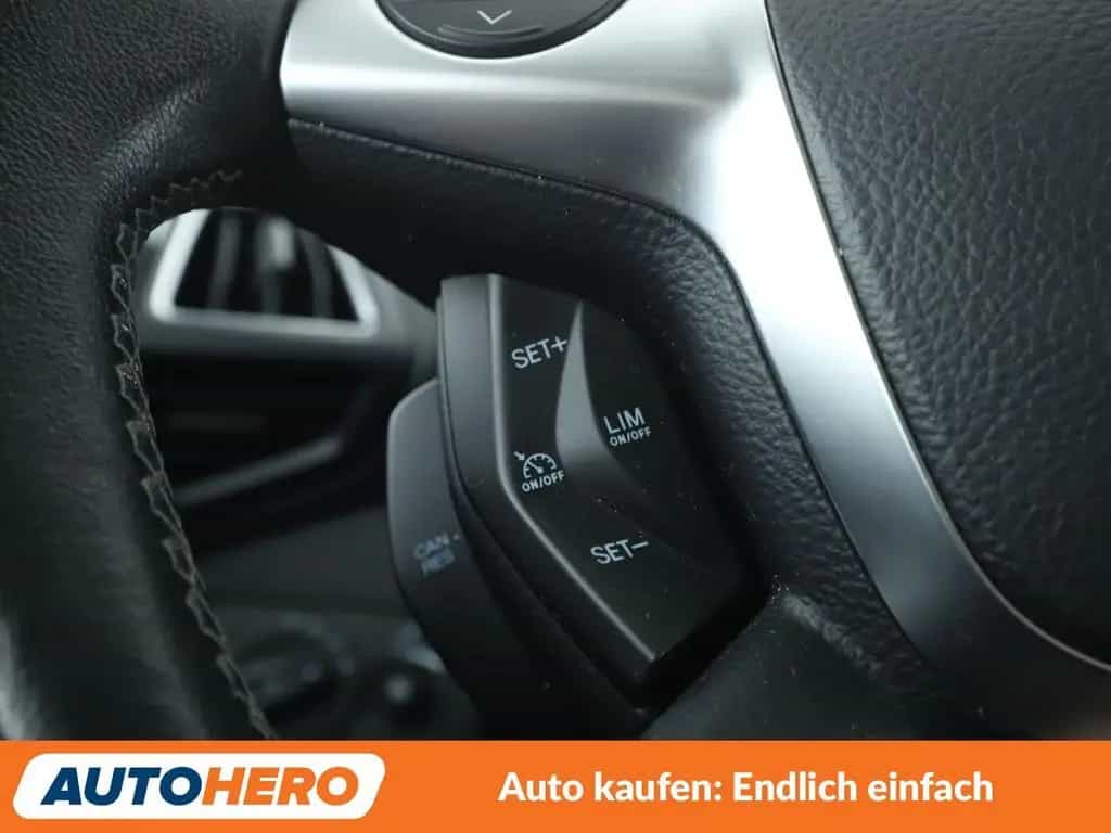 Ford Kuga 1.5 EcoBoost Individual Aut.*NAVI*BI-XENON* 02/2016-photo-26