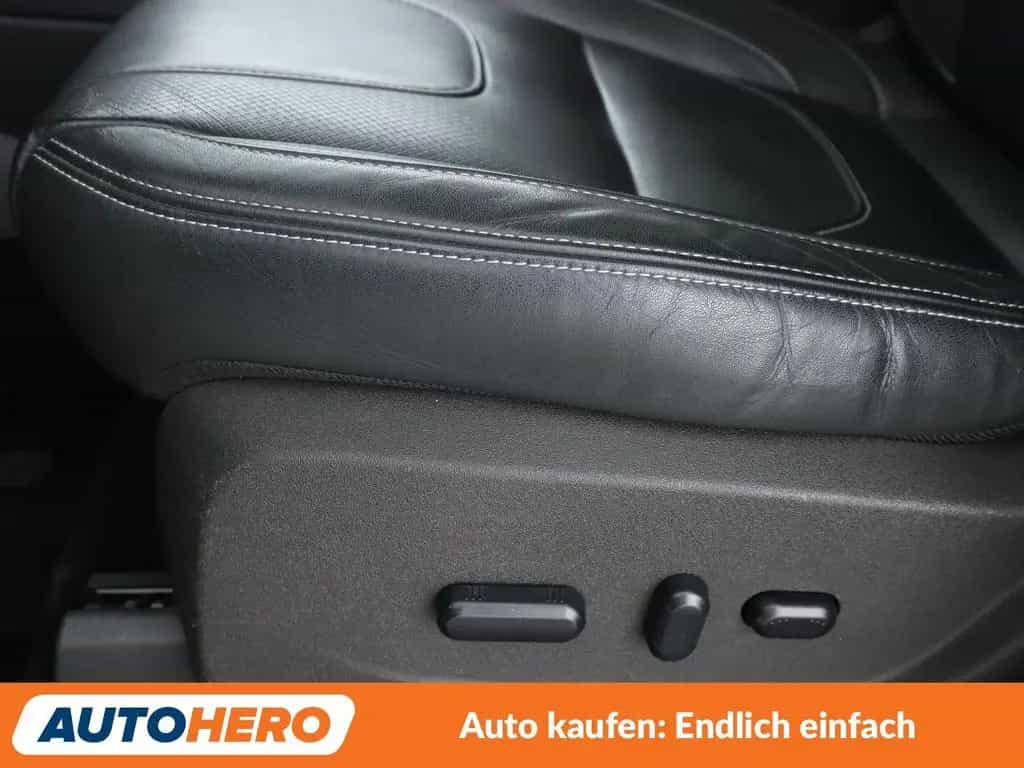 Ford Kuga 1.5 EcoBoost Individual Aut.*NAVI*BI-XENON* 02/2016-photo-28