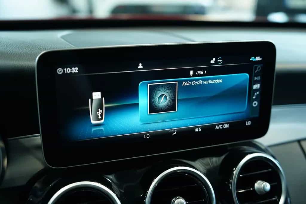 Mercedes-Benz C 180 CGI T Avantgarde *2.H *Night *Business-P 05/2019-photo-30