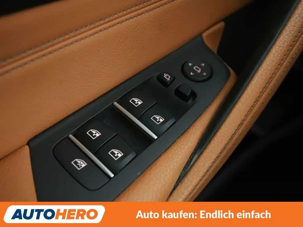 BMW 530 5er 530d xDrive Luxury Line Aut. *HUD*LED*ACC* 02/2020-photo-26