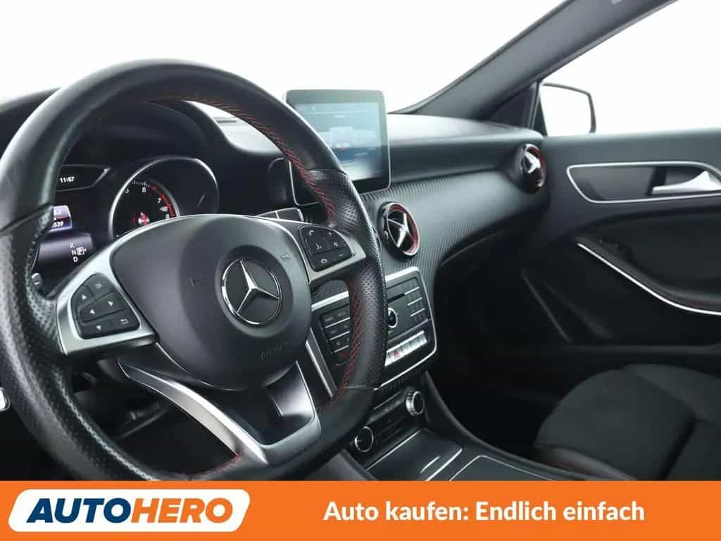 Mercedes-Benz A 250 AMG Line Aut. *NAVI*LED*TEMPO*CAM*SHZ* 07/2016-photo-10