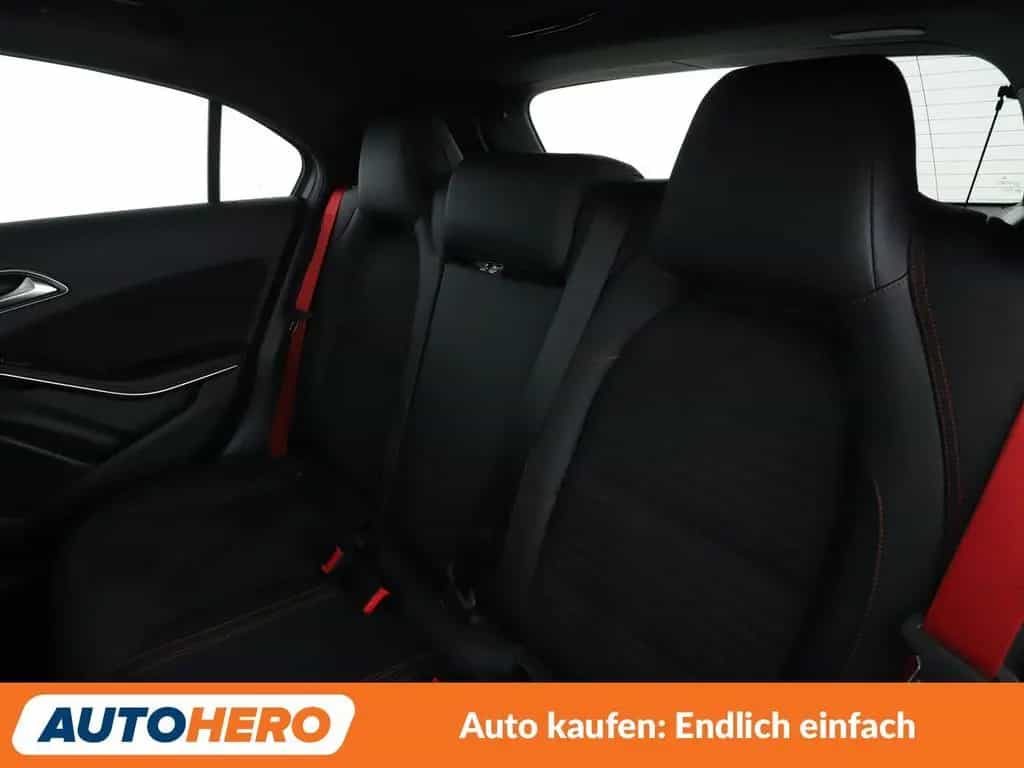 Mercedes-Benz A 250 AMG Line Aut. *NAVI*LED*TEMPO*CAM*SHZ* 07/2016-photo-13