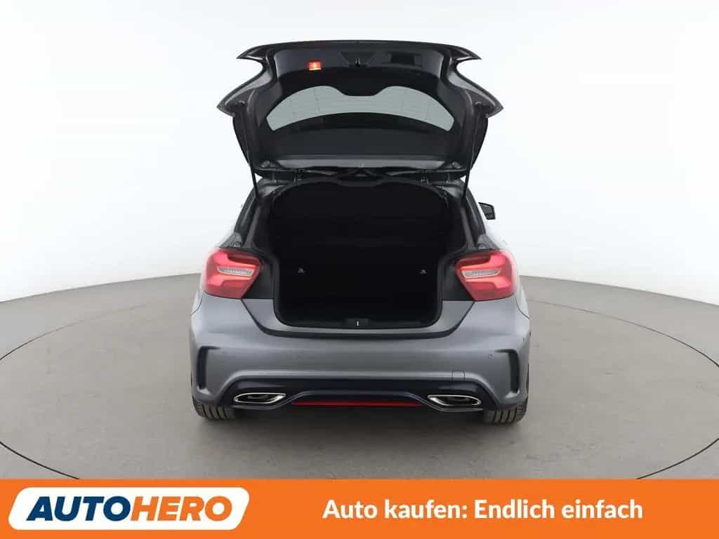 Mercedes-Benz A 250 AMG Line Aut. *NAVI*LED*TEMPO*CAM*SHZ* 07/2016-photo-16