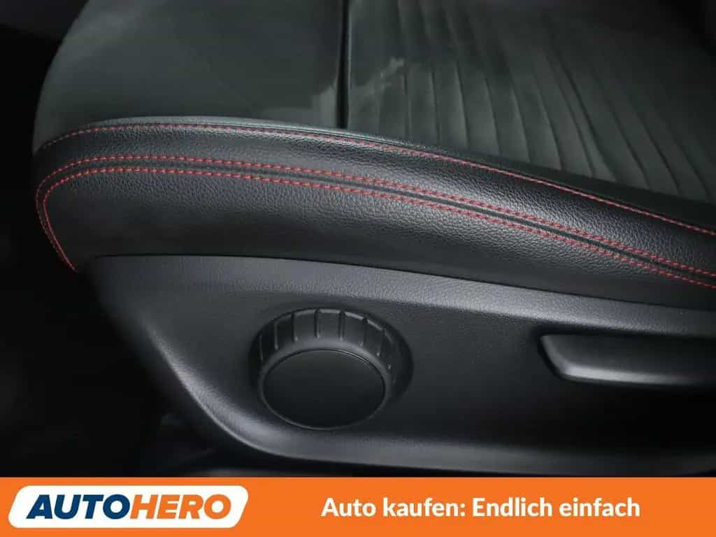 Mercedes-Benz A 250 AMG Line Aut. *NAVI*LED*TEMPO*CAM*SHZ* 07/2016-photo-29