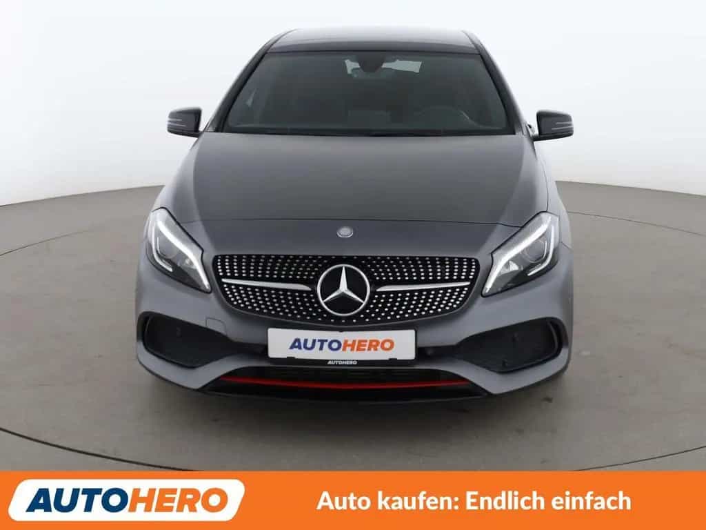 Mercedes-Benz A 250 AMG Line Aut. *NAVI*LED*TEMPO*CAM*SHZ* 07/2016-photo-8