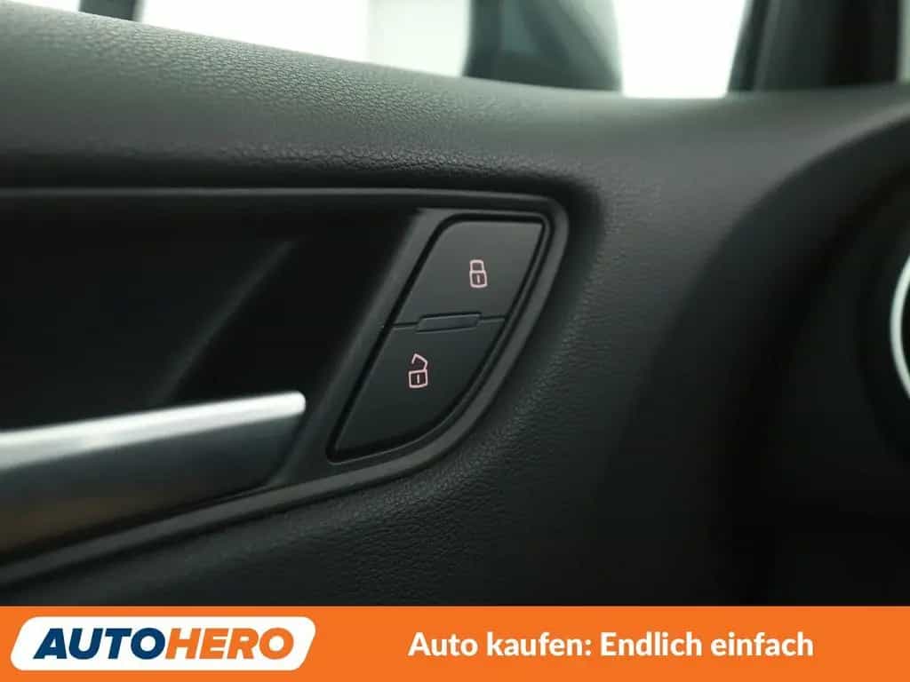 Audi A3 Sportback 1.2 TFSI Ambition *S-LINE*NAVI* 07/2016-photo-29