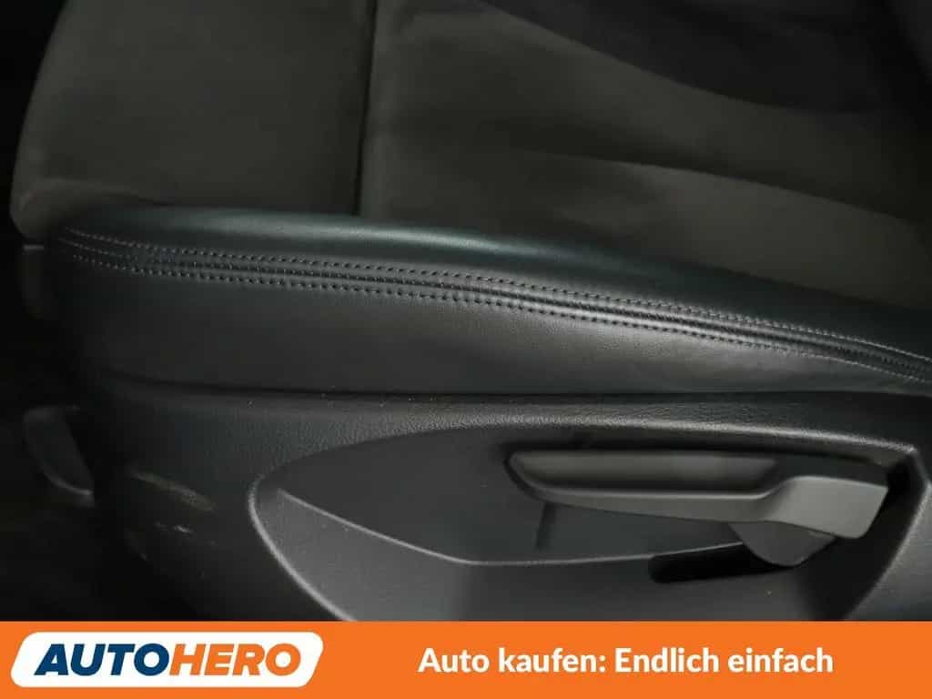 Audi A3 Sportback 1.2 TFSI Ambition *S-LINE*NAVI* 07/2016-photo-31