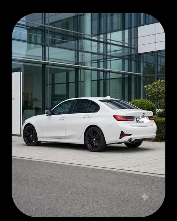 BMW 320 d xDrive Advantage Automatic Advantage 10/2019-photo-1
