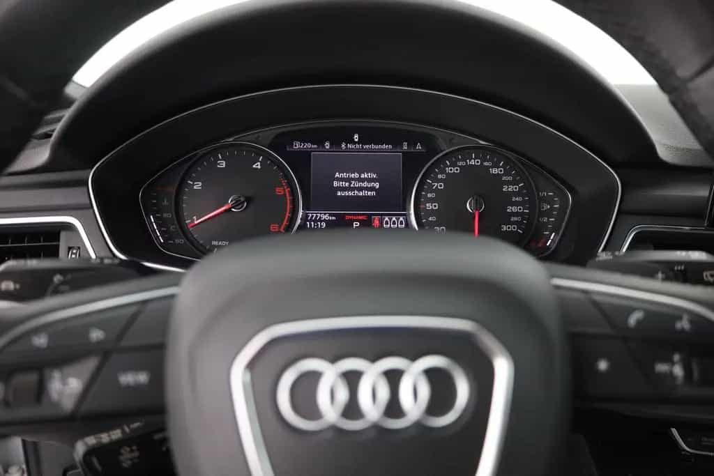Audi A4 40 TDI S-Tronic OptikSchwarz AHK ACC Leder 02/2021-photo-17