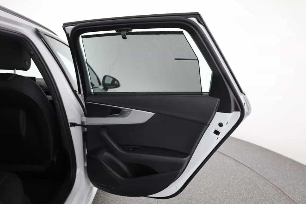 Audi A4 40 TDI S-Tronic OptikSchwarz AHK ACC Leder 02/2021-photo-32