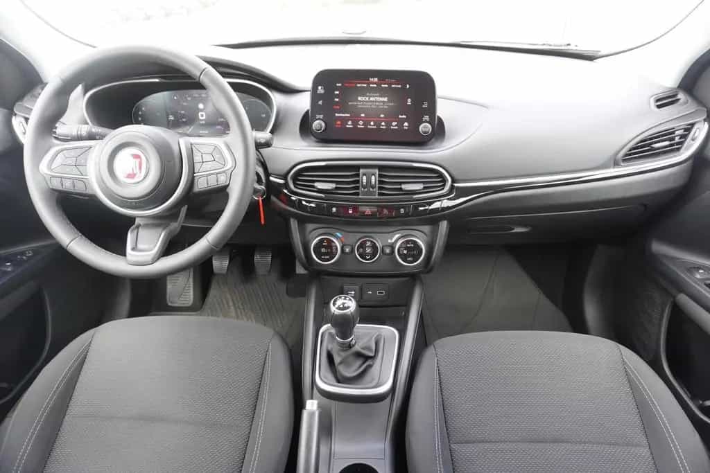 Fiat Tipo Kombi 1.0 Life LED Klimaaut. Kamera 07/2022-photo-8