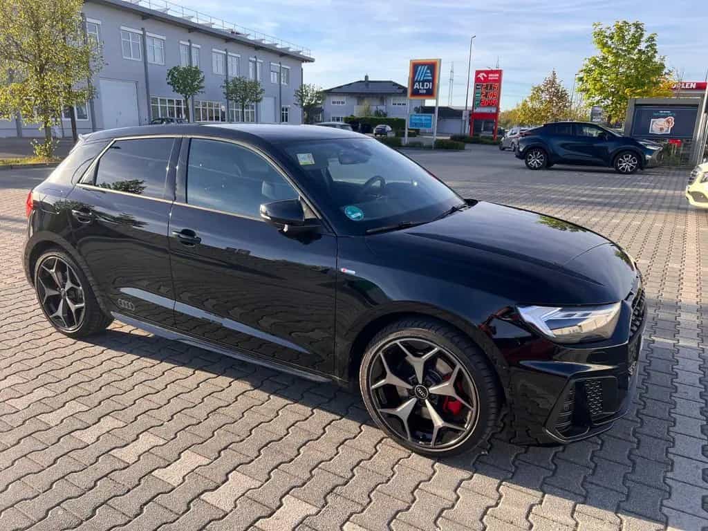 Audi A1 40 TFSI S tronic S line Sportback S line 04/2025-photo-2