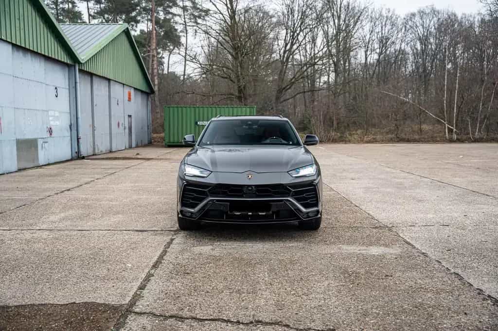 Lamborghini Urus 4.0 V8 B&0 Massage Pano Grigio Keres 06/2022-photo-1