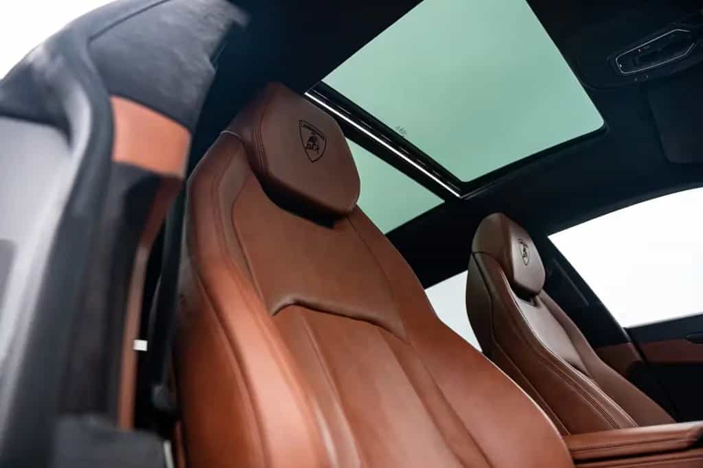Lamborghini Urus 4.0 V8 B&0 Massage Pano Grigio Keres 06/2022-photo-11