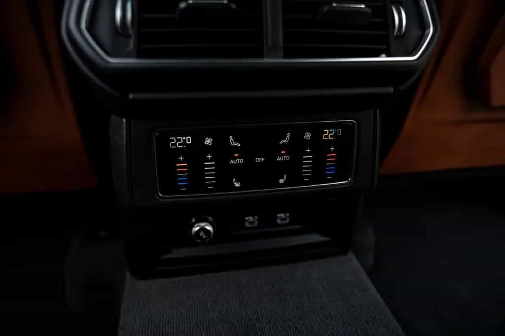 Lamborghini Urus 4.0 V8 B&0 Massage Pano Grigio Keres 06/2022-photo-14