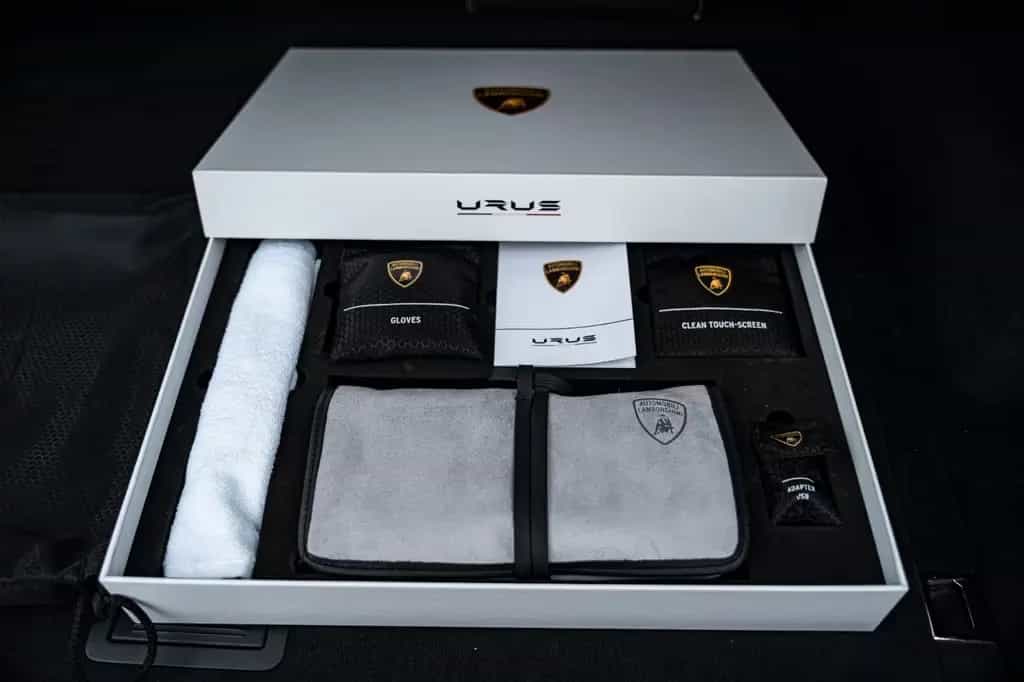Lamborghini Urus 4.0 V8 B&0 Massage Pano Grigio Keres 06/2022-photo-23